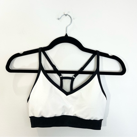 SOLD PINK Victoria's Secret Ultimate lightly lined sports bra white black S - Picture 4 of 10